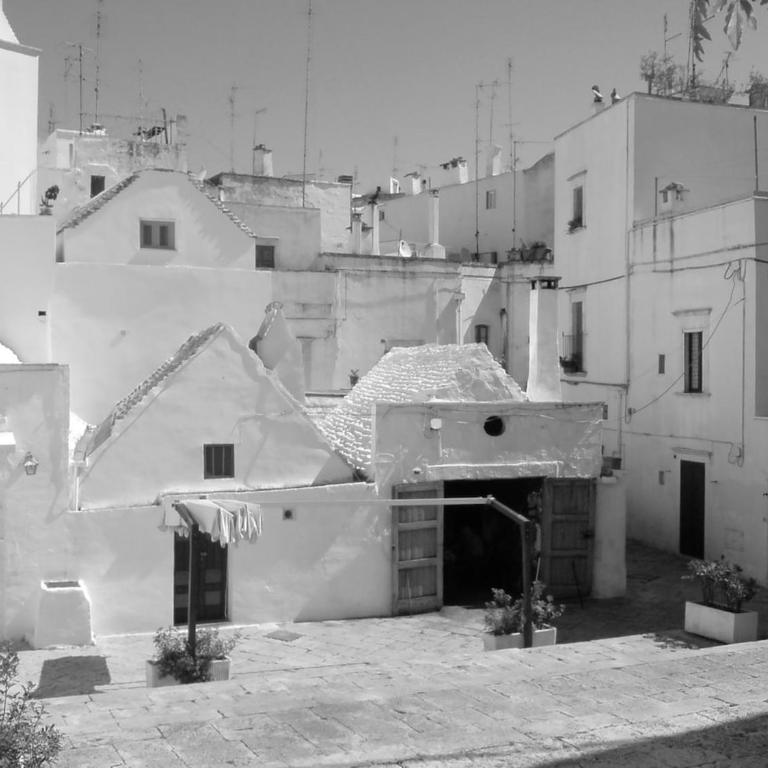 Stunning hilltop Trullo with pool and large garden - Two-Bedroom House - 45