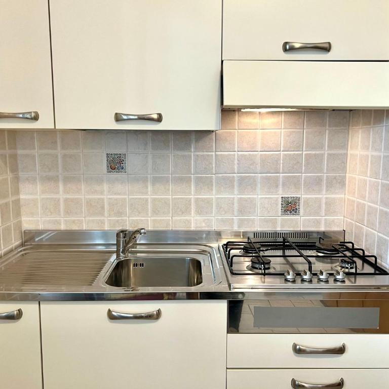 Familiar apartment close to the beach - Appartamento - 11