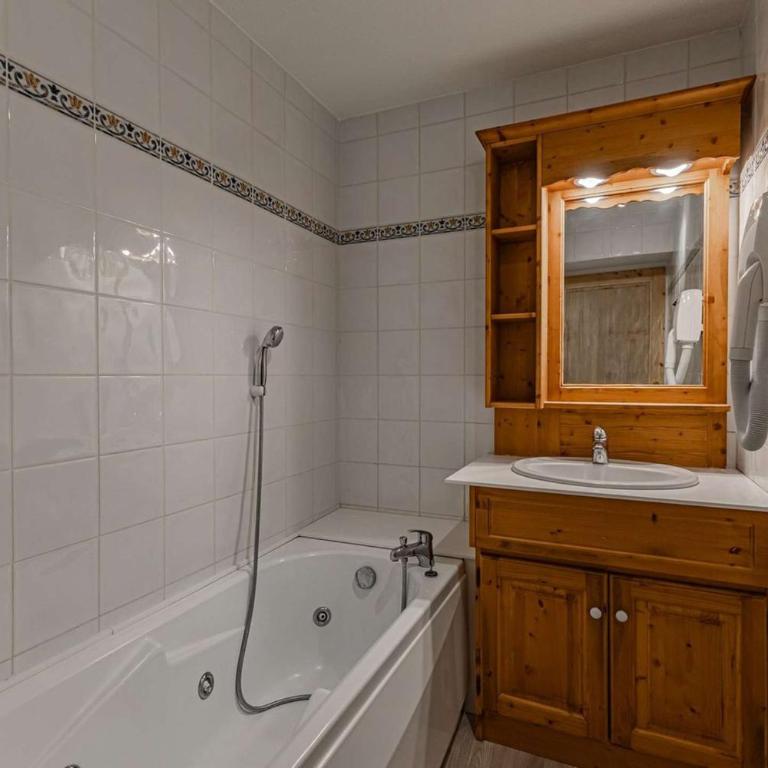 Résidence Les Balcons - Belle Plagne - 6 personnes - Appartement 2 Chambres - 11