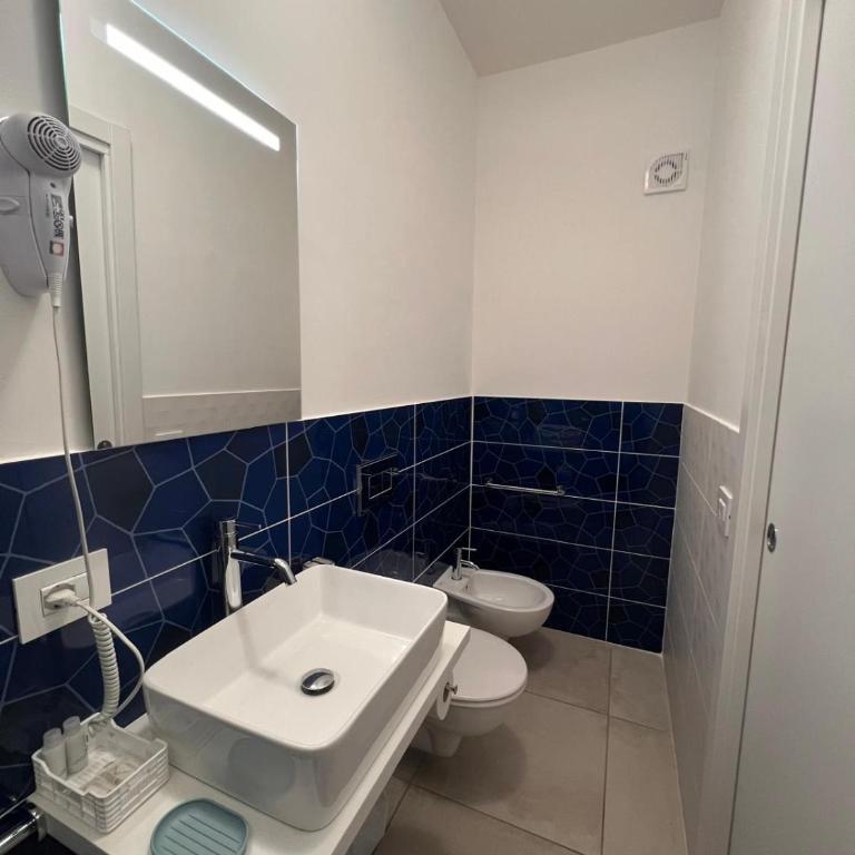 Porta sul Mare - Deluxe Double Room with Balcony and Sea View - 23