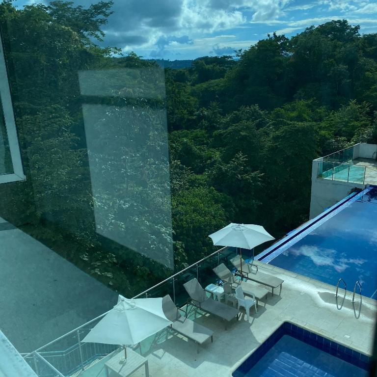 Apartamento con piscina y sauna en La Mesa - Two-Bedroom Apartment - 15