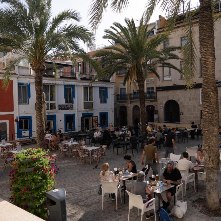 Refugio con encanto en el Casco Antiguo de Alicante! - Two-Bedroom Apartment - 39