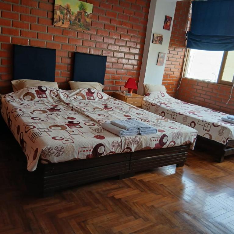 Miraflores Centre - Habitación Doble Grande - 1 o 2 camas - 18