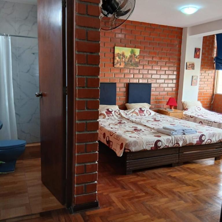 Miraflores Centre - Habitación Doble Grande - 1 o 2 camas - 21