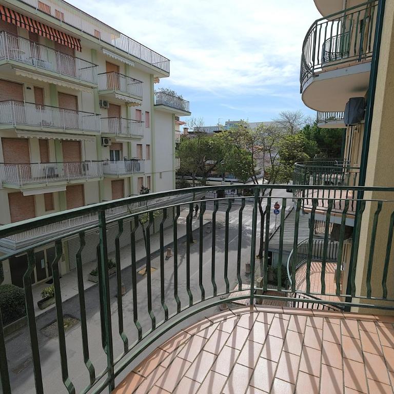 Bilocale con grande terrazza Piazza Aurora - Appartamento con 1 Camera da Letto - 5