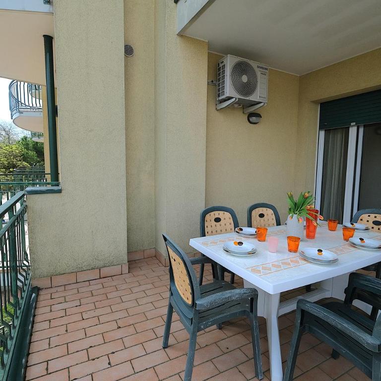 Bilocale con grande terrazza Piazza Aurora - Appartamento con 1 Camera da Letto - 4