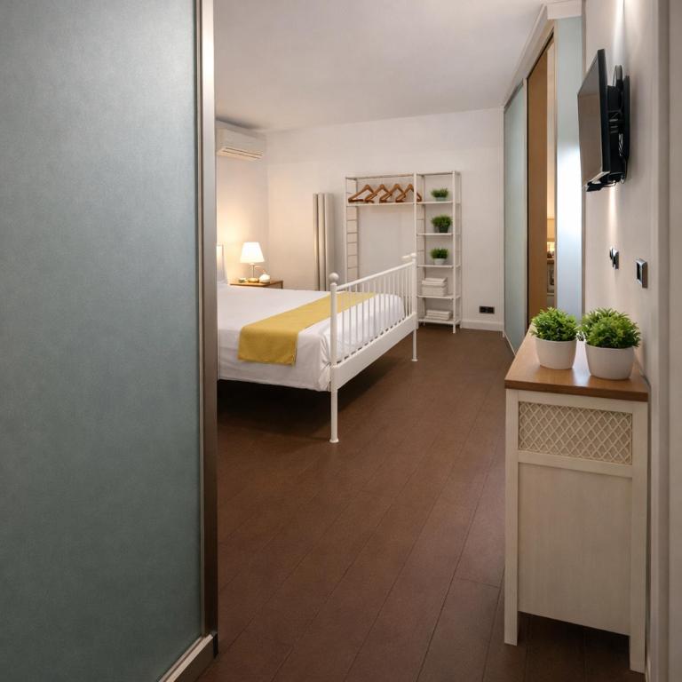 Cucunci Suite - Double Room with Park View - 10