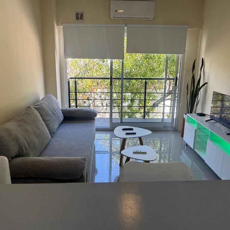 Calmo y luminoso cercano a avenida Avellaneda - Two-Room Apartment - 13