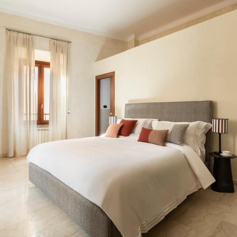 Casa Campidoglio -Luxury Apartment Piazza Venezia Direct View - Appartamento con 3 Camere da Letto - 16