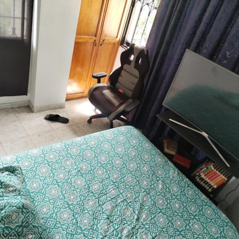 Habitación amoblada barrio jordán 7 et - Apartamento de 1 dormitorio - 3