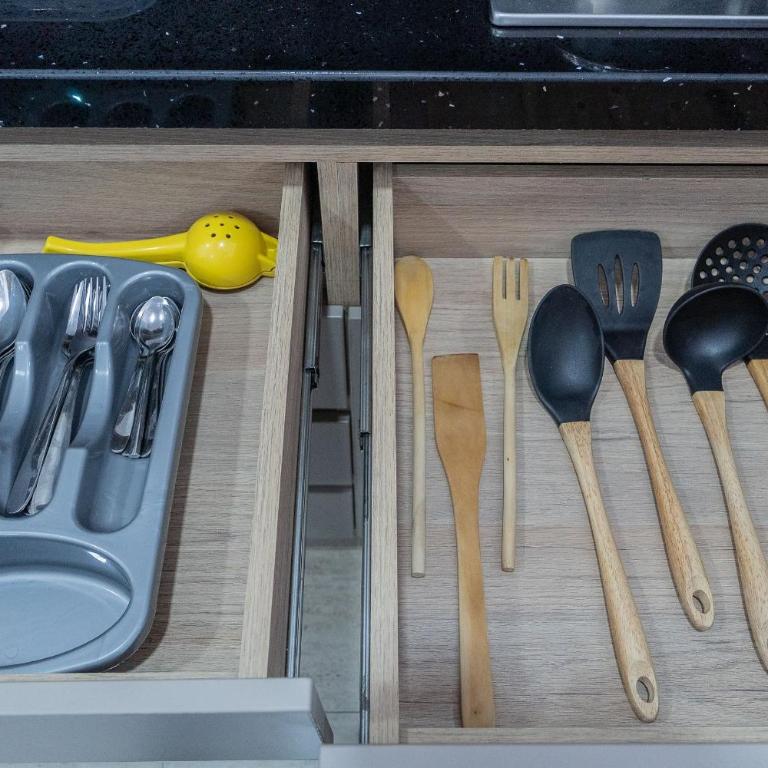 CB544 | Acogedora suite vista a la piscina - Suite con cama grande - 22