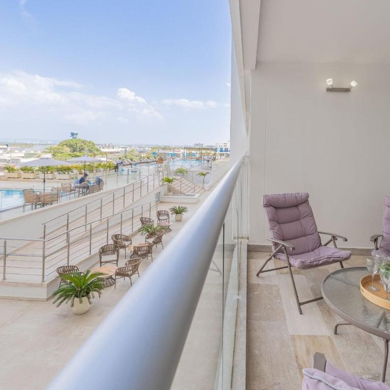 CB544 | Acogedora suite vista a la piscina - Studio with Balcony - 34