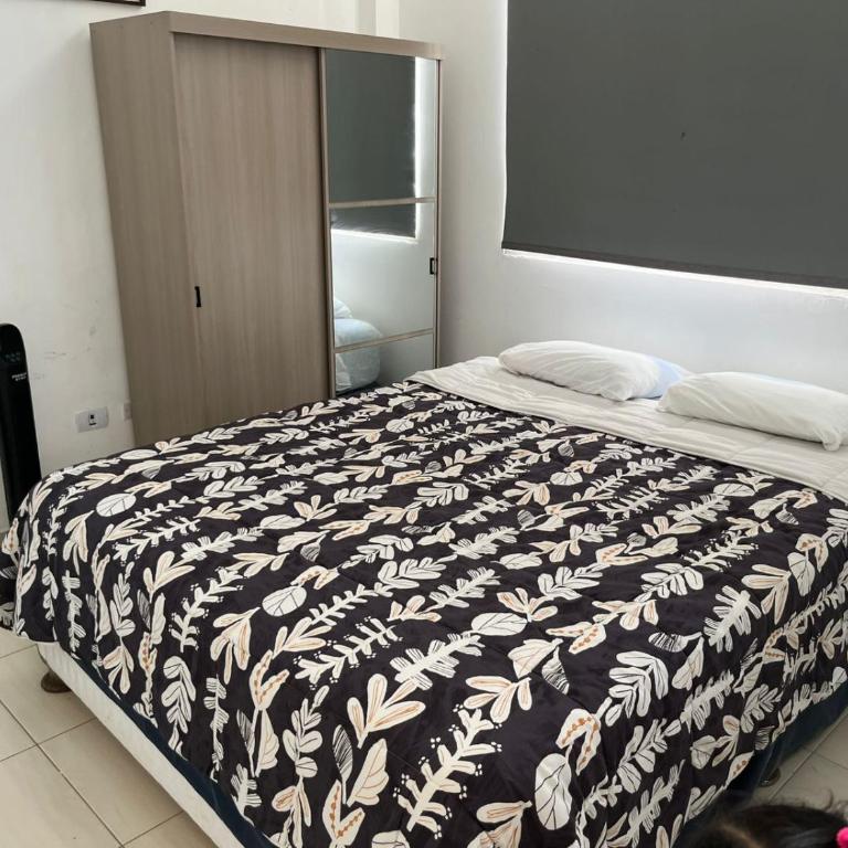 Casa Hermosa con Piscina y Cochera Privada cerca a la playa PIMENTEL CHICLAYO - Casa - 16