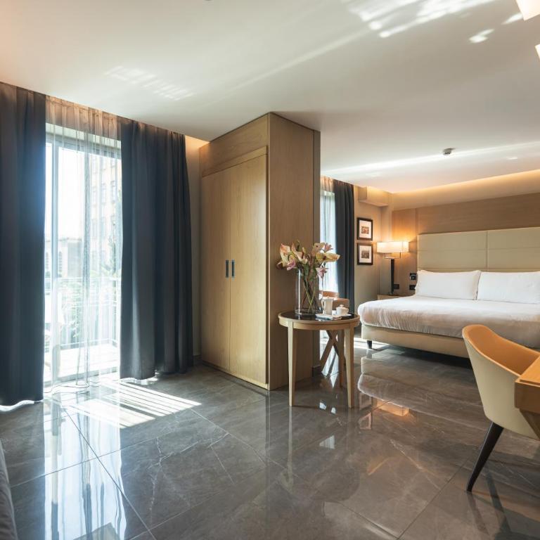 Hotel Forum - Suite Executive - 4