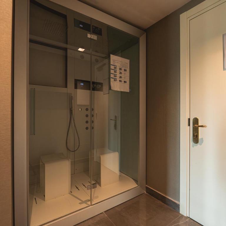 Hotel Forum - Suite Executive - 7