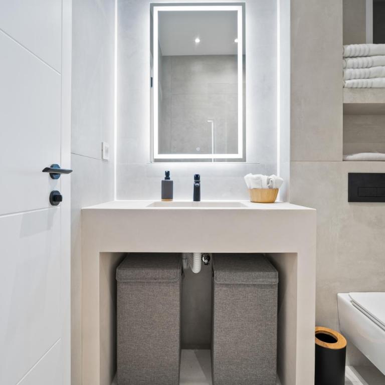 Telu City Center - Two-Bedroom Superior Apartment - 35