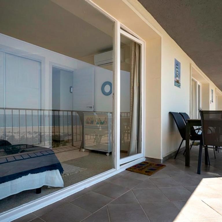 AT111 Vistas frontales a la playa la Paella - Apartamento de 3 dormitorios - 23