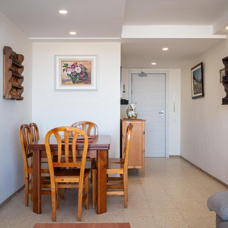AT111 Vistas frontales a la playa la Paella - Apartamento de 3 dormitorios - 11