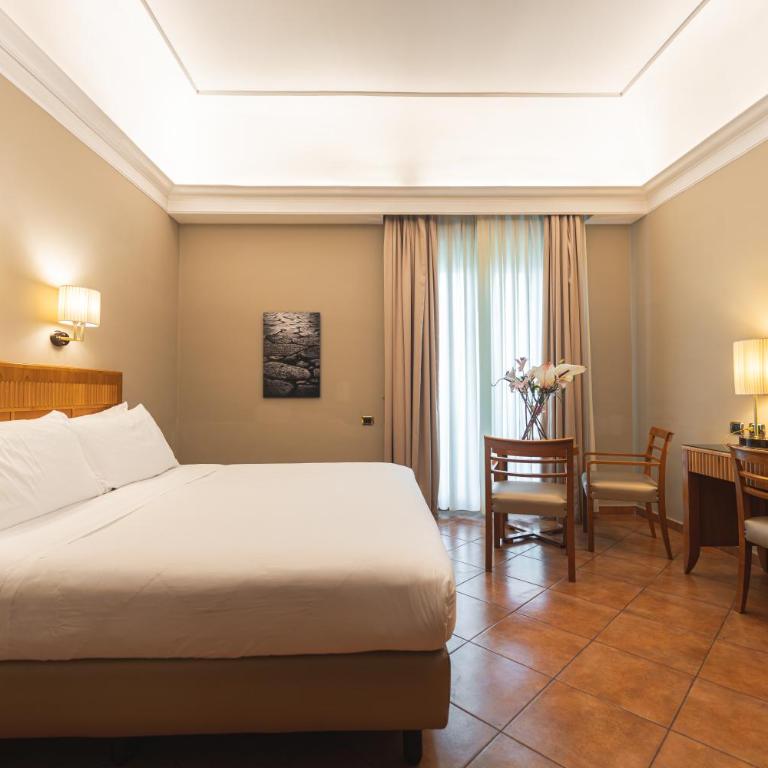 Hotel Forum - Junior Suite - 5