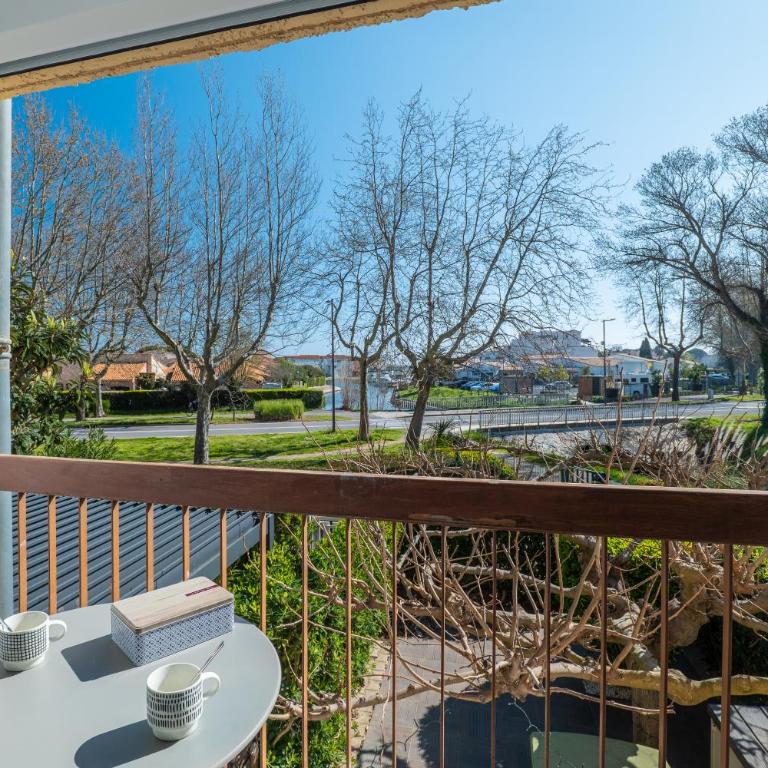 Appartement à la marina - Clim wifi Parking - Apartment mit 2 Schlafzimmern und Balkon - 13