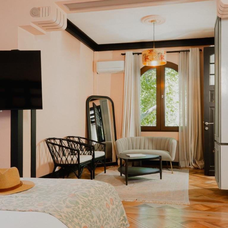 Aubrey Hotel Boutique - Habitación Familiar - 3