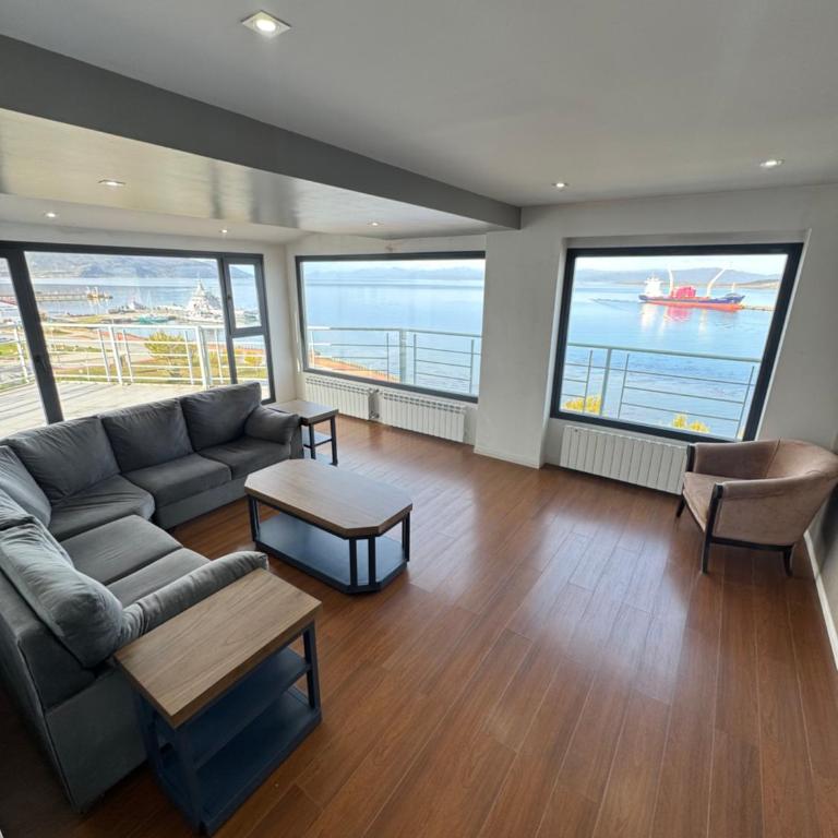 Semi-piso in Patagonia Ushuaia Rebate in physical dollar - Apartamento de 2 dormitorios - 1