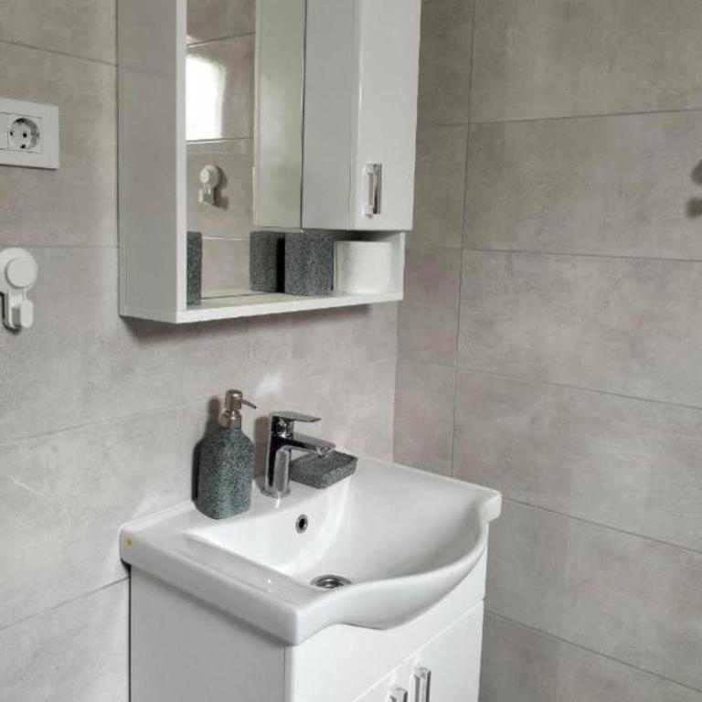 Apartmani lux - Two-Bedroom Apartment - 3