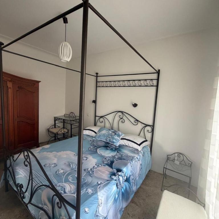 Grand Appt 6P climatisé dans villa avec piscine - 8 kms de Cannes - Appartement 2 Chambres - 25