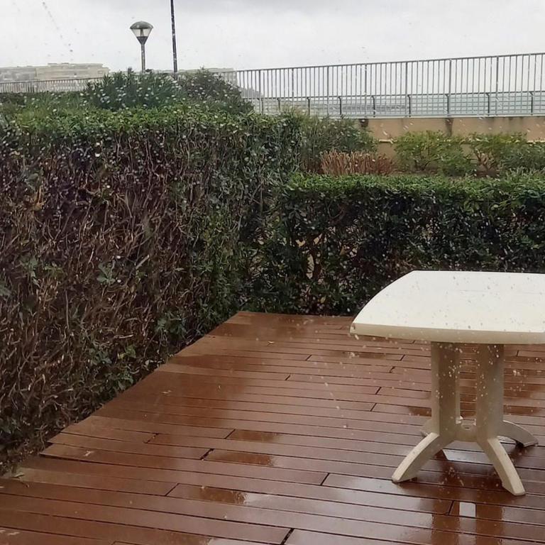 Charmant T2 avec Clim et Parking privé - Proche plage pour 4 pers - FR-1-472-215 - Apartment - 11