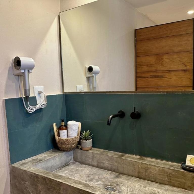 Pachamaya Holistic Wellness & Spa - Adults Only - Triple Room with Terrace - 3