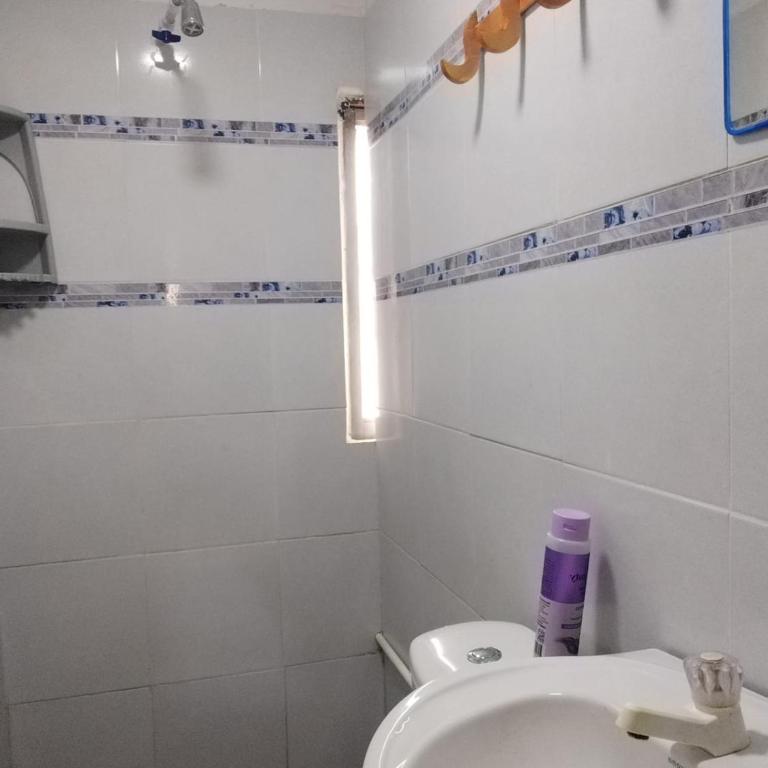 Apartaestudio Aeropuerto, Sede Junior Bombona, PIMSA - Two-Bedroom Apartment - 15