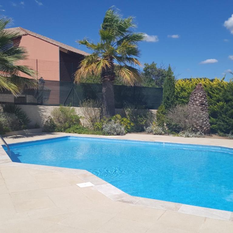 Etoile bleue Piscine, jardin et douceur de vivre - Studio - 1
