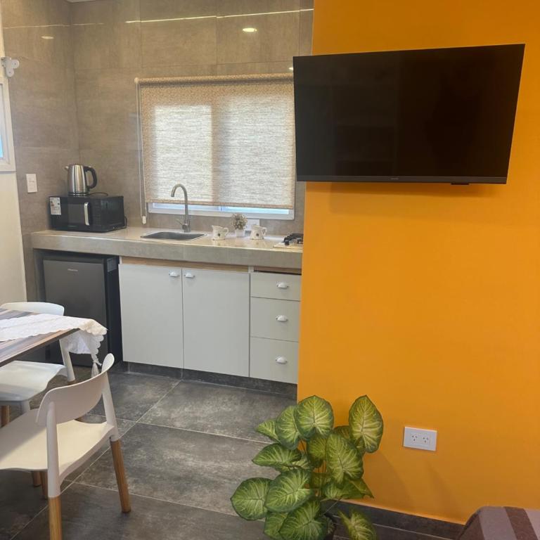 Aqui es 6! - One-Bedroom Apartment - 5