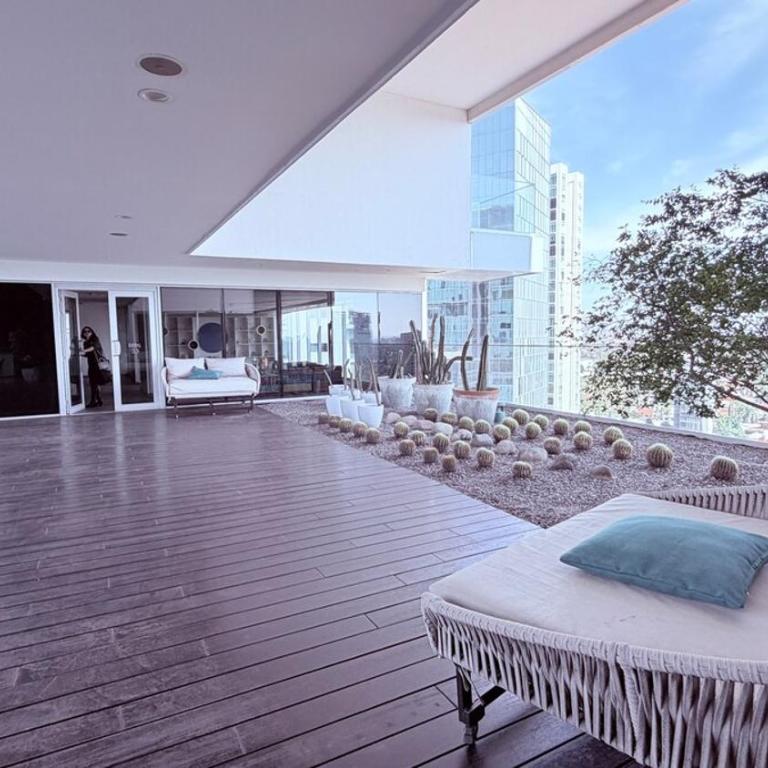 Luxury apt exclusive zone Lobby 33 Pool and view - Apartamento de 2 dormitorios - 20
