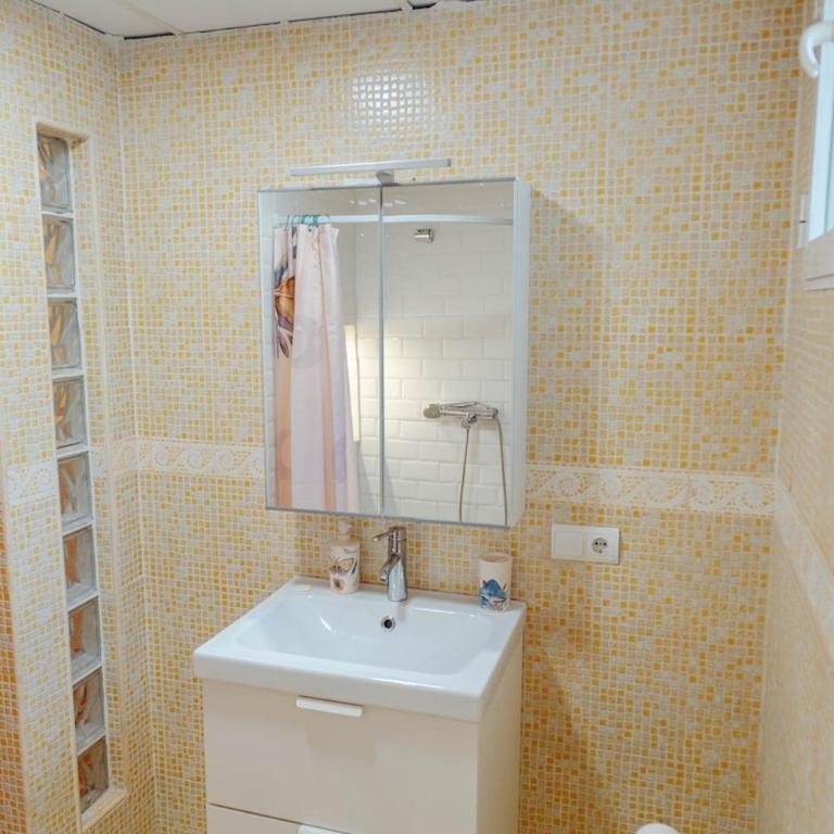 Cozi Camelia by Acomododation - Apartamento de 1 dormitorio - 2