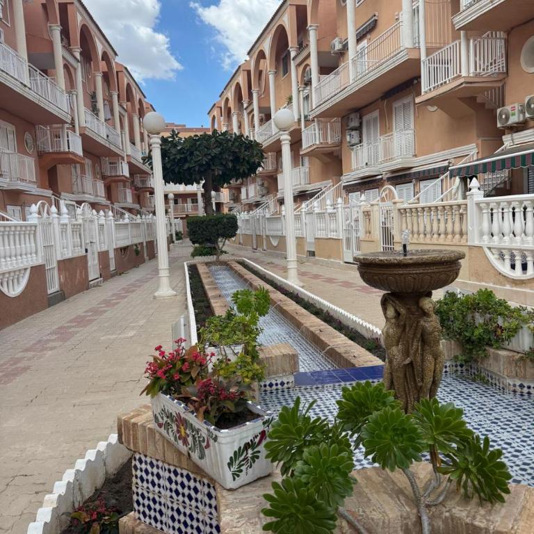 Lamar LaMata - Apartamento de 2 dormitorios - 1