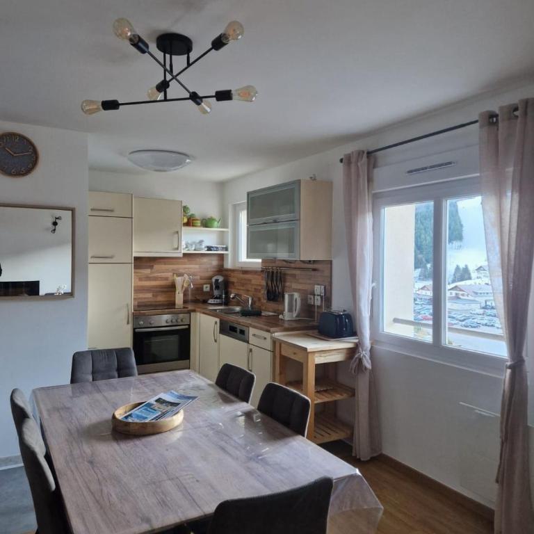 Duplex Étoilé Tout Confort Aux Pieds Des Pistes - Gérardmer - Appartement avec Vue sur la Montagne - 6