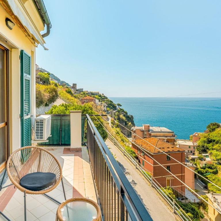 Sulla via dell'amore- Riomaggiore -private parking - Three-Bedroom House - 1