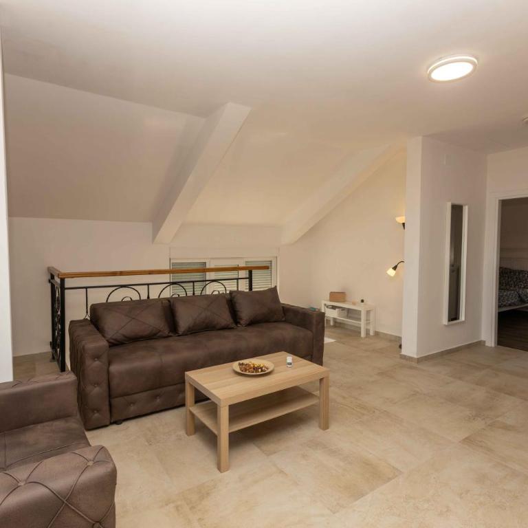 Familija - Two-Bedroom Apartment - 25