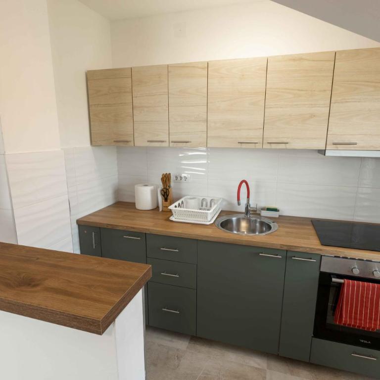 Familija - Two-Bedroom Apartment - 18