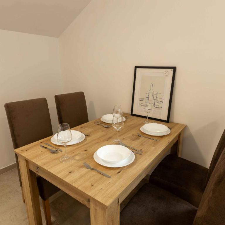 Familija - Two-Bedroom Apartment - 23