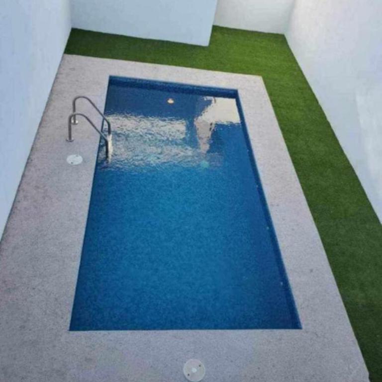 Gemela1 - Four-Bedroom House - 4