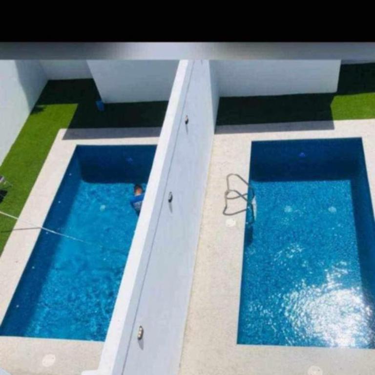 Gemela1 - Four-Bedroom House - 12