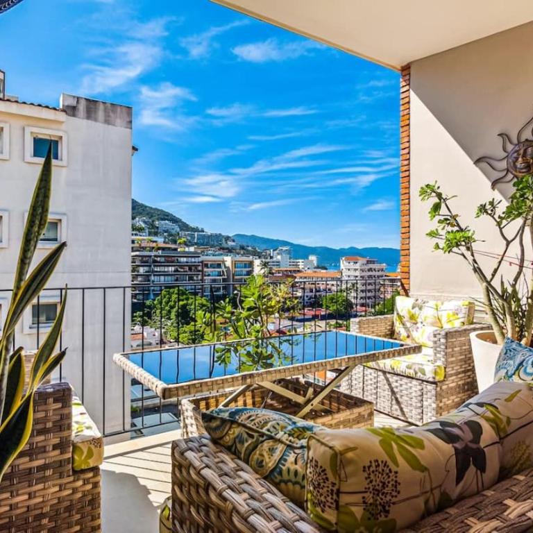 Penthouse Oceanview 1 block Malecon bars shops ZR - Apartamento de 2 dormitorios con vistas al mar - 3