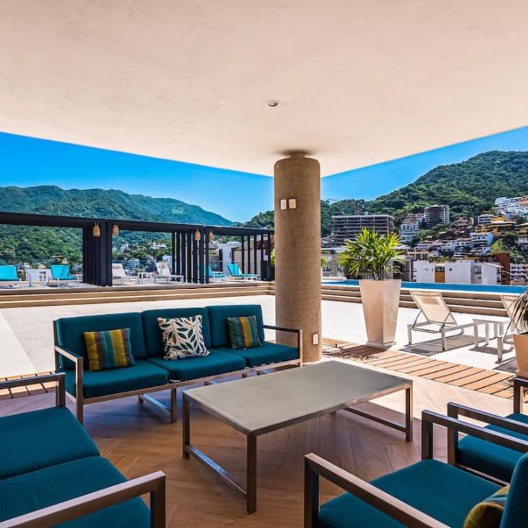 Penthouse Oceanview 1 block Malecon bars shops ZR - Apartamento de 2 dormitorios con vistas al mar - 8