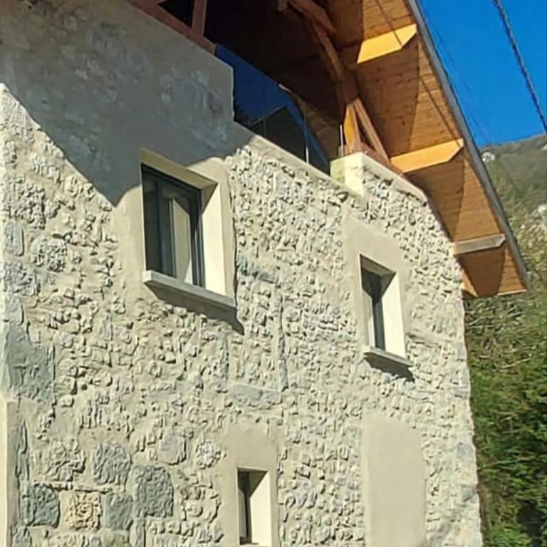 Maison proche du lac avec Jacuzzi et Sauna - Maison 5 Chambres - 11