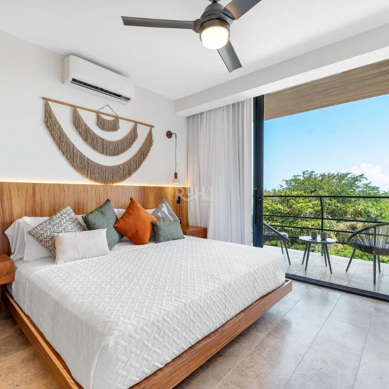 Hotel Ixuh Ocean Front Quinta Avenida Playa del Carmen - Studio with Garden View - 6