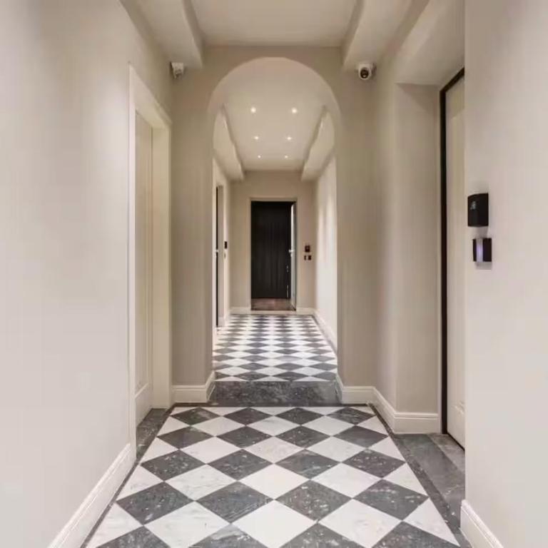Palazzo Venezia - Appartamento con 2 Camere da Letto - 27