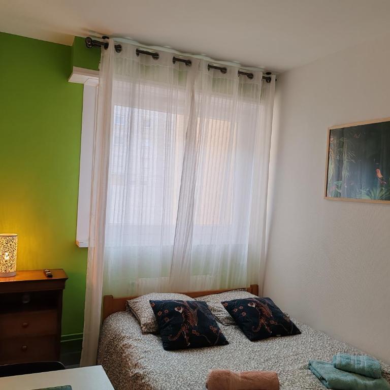 'Tropique' Studette Proche Tram Porte Jeune - Appartamento con 1 Camera da Letto - 15