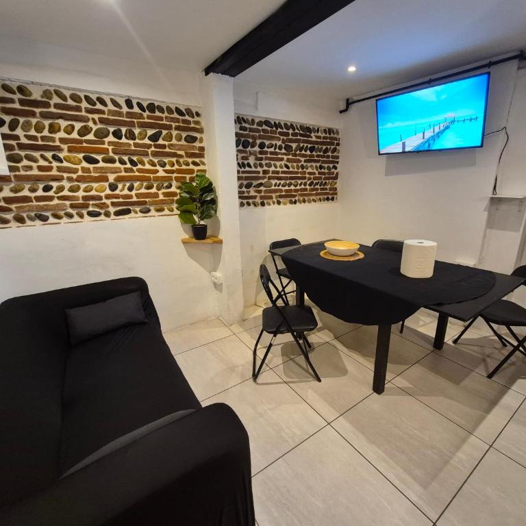 T4 Authentique Toulousain Fully equiped- 3bed 5person hypercentre - Apartment mit 3 Schlafzimmern - 19